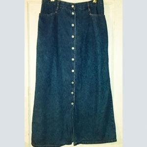 NY & Company Long Button Up Ladies Skirt 🧵